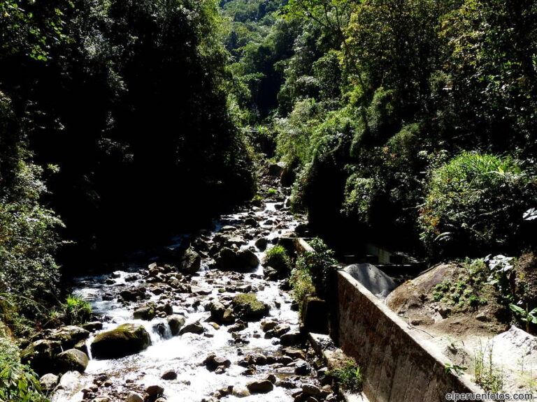 aguas calientes 002